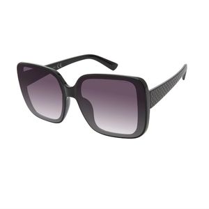 Tahari sunglasses